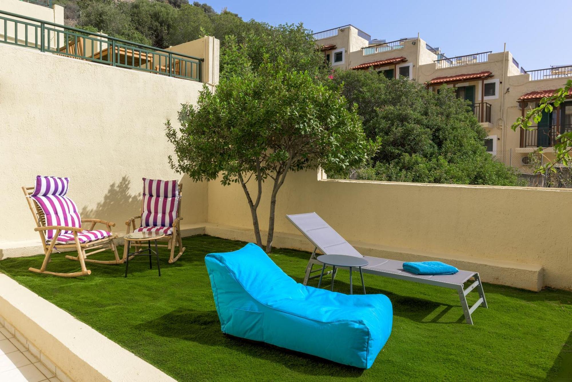 Blue Horizon Apartments Сталида Экстерьер фото