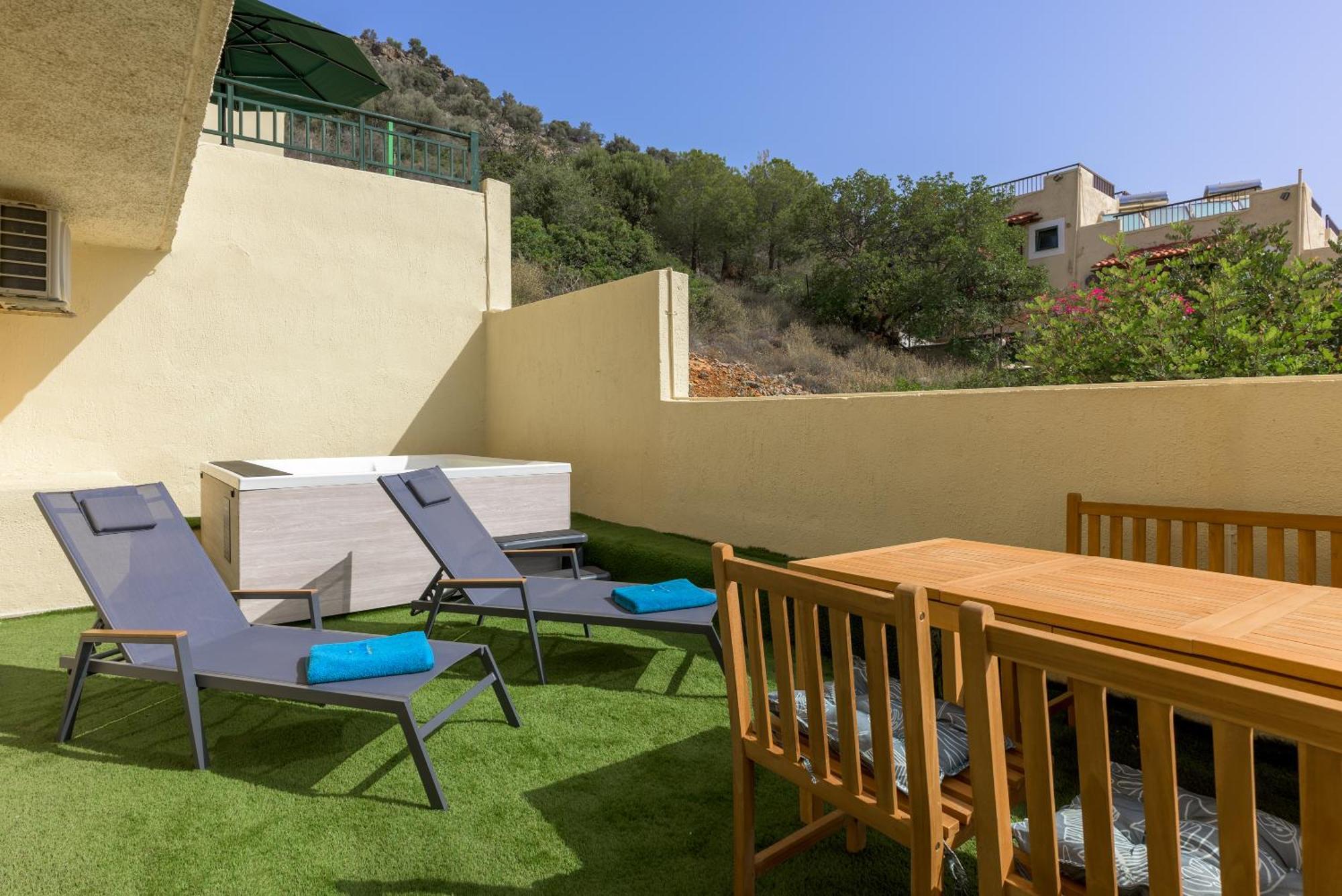 Blue Horizon Apartments Сталида Экстерьер фото