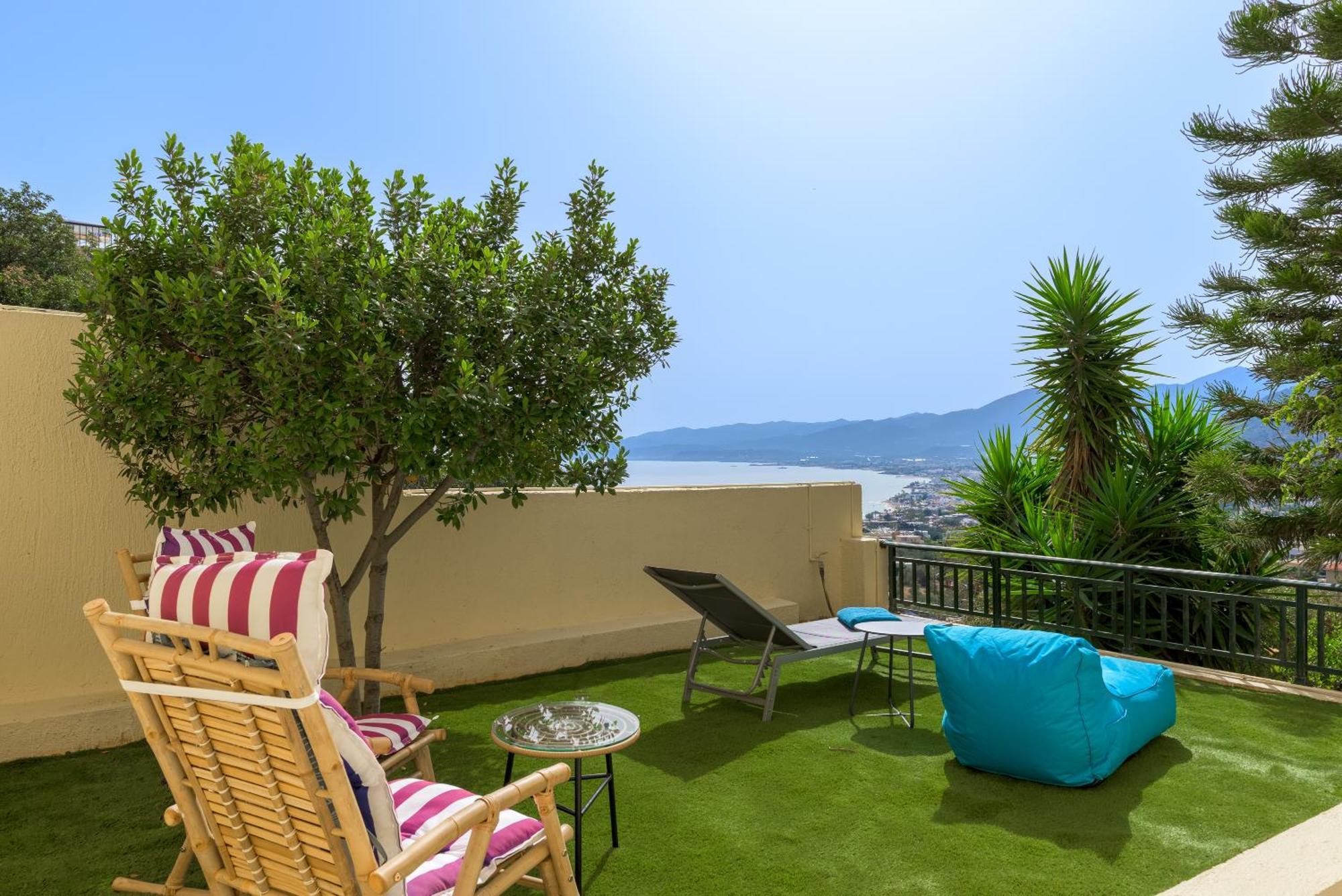 Blue Horizon Apartments Сталида Экстерьер фото