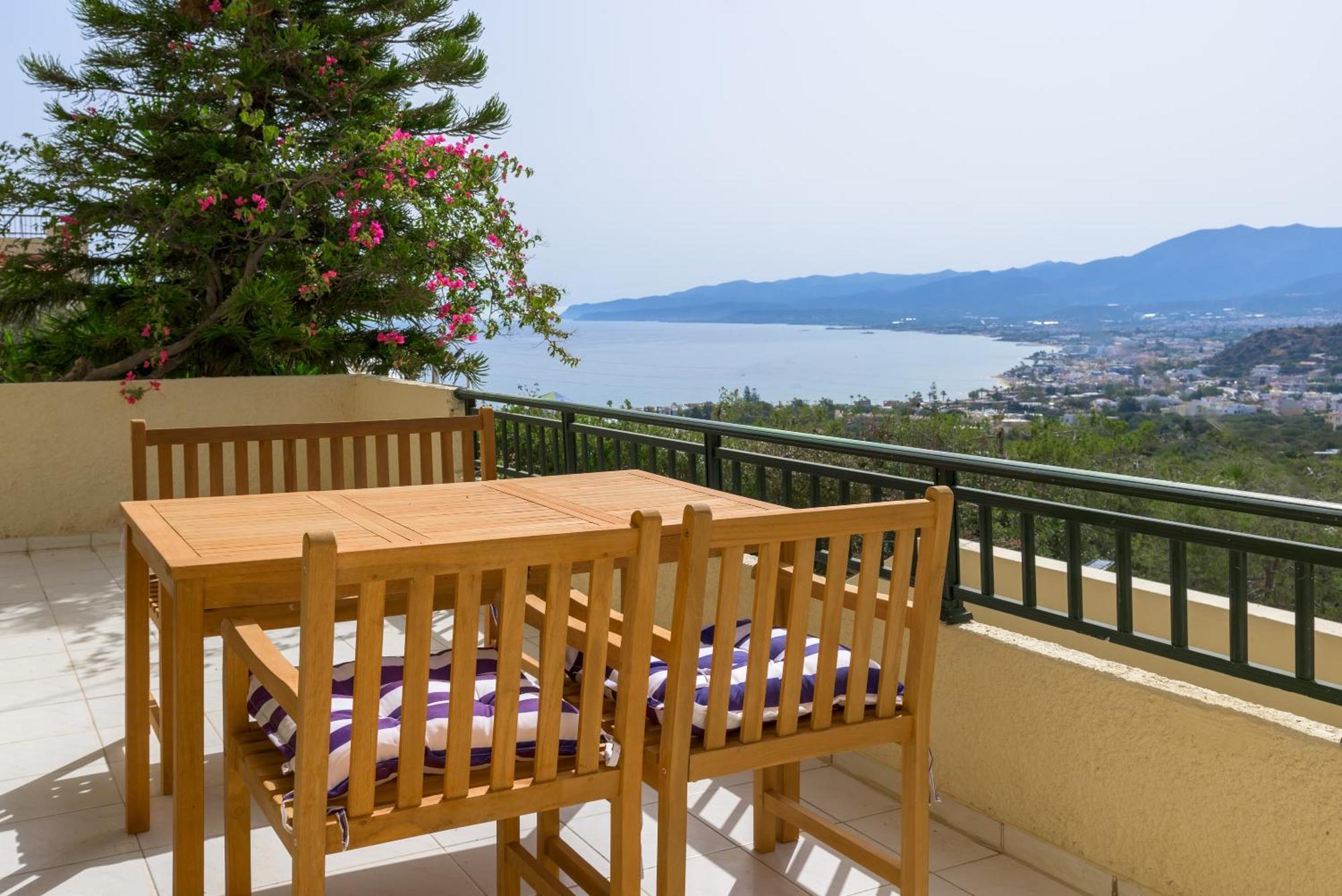 Blue Horizon Apartments Сталида Экстерьер фото
